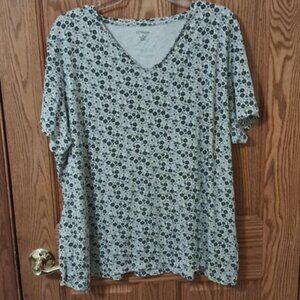 CC HUGHES  WOMENS TOP SIZE 3X